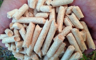 生物質(zhì)為什么要做成顆粒燃料后再燃燒？