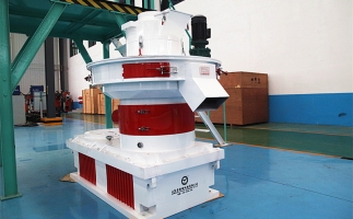 鋸末顆粒機(jī)因?yàn)楣?jié)能環(huán)保受到人們喜愛(ài)，可再生能源滿足國(guó)家發(fā)展需求，你還在觀望嗎？