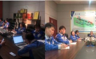 努力工作，健康生活，艾灸培訓(xùn)中