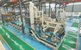 買木屑顆粒機，選對廠家品牌設(shè)備一步到位！